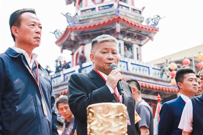 大甲镇澜宫董事长顏清标强调妈祖是和平的使者，也是台湾海神女侠，两岸和平这件事「让妈祖去乔就好」。（吕妍庭摄）