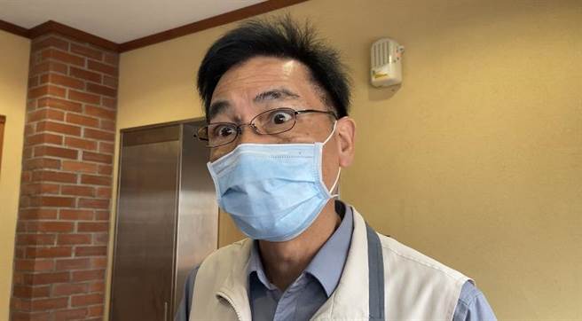 宜兰县政府消防局长徐松奕表示，当事人如有疑虑欢迎提出。（吴佩蓉摄）