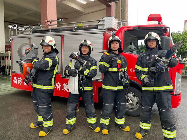 八德消防分隊近期一口氣增加4名特考班新血，分別為林榮富（圖左至右）、黃政揚、曾詠暄及郭柏威。（八德消防分隊提供／陳夢茹桃園傳真）