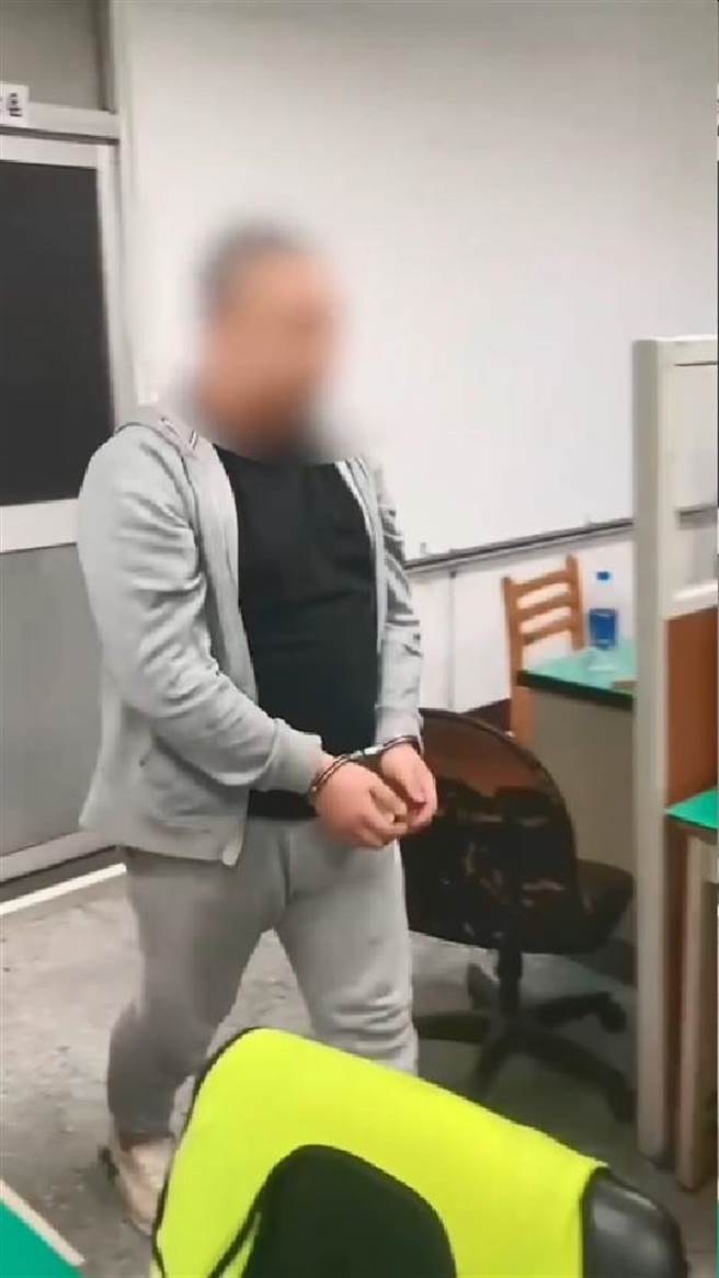 叶男抓狂砍杀姊姊男友遭逮捕。（警方提供）