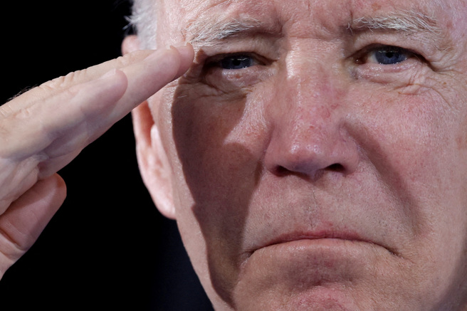 美国总统拜登25日发布要竞选连任的消息。他目前已是美国史上最高龄的现任总统。（资料照／路透社）
