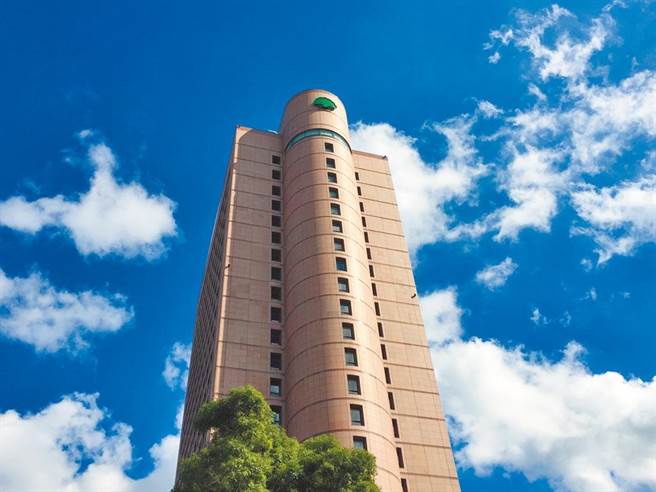 报税季来临，国泰人寿再推优惠利率保单借款专案，申请期间即日起至6月30日止。(国泰人寿提供)