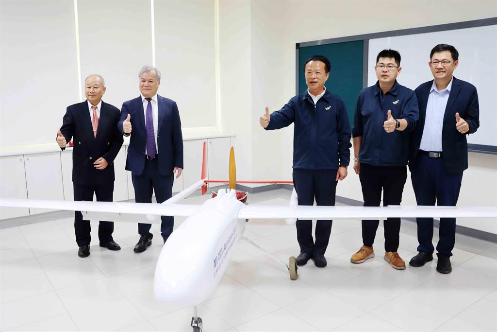 亞洲航空股分有限公司，今正式進駐亞洲無人載具AI 創新應用研發中心。（呂妍庭攝）