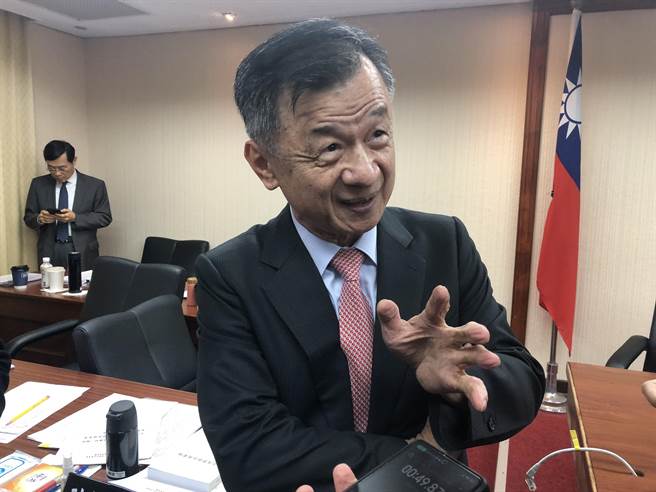 台湾八旗文化出版社总编辑富察在上海遭到拘捕，陆委会主委邱太三表示，会去了解对岸相关单位目前进行到哪个调查阶段，同时也会尊重家属意见，并做私下的协助。（朱绍圣摄）