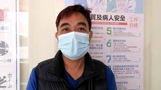 聯華食品彰化工廠25日失火釀成7死15傷，目前仍未脫險的49歲許姓女員工丈夫受訪吐露，太太還在努力中，希望能順利脫險。（翻攝照片／吳建輝彰化傳真）