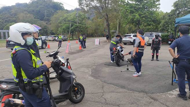 台中市4月28日起将启动为期两个月的「静城专案」，针对噪音车辆加重处罚。（环保局提供／张亦惠台中传真）