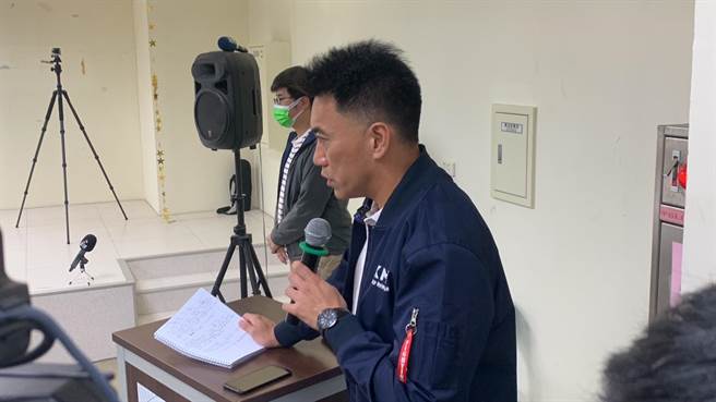 欲挑战蓝营立委的市议员林沛祥痛批，林右昌当市长说基捷不用钱，结果走了就变样。（徐佑升摄）