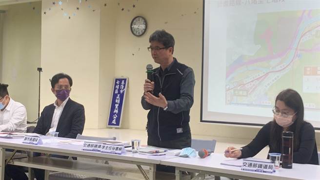 铁道局主秘李纲回应，基捷计画需要跨部会持续沟通，一定会尊重地方意见。（徐佑升摄）