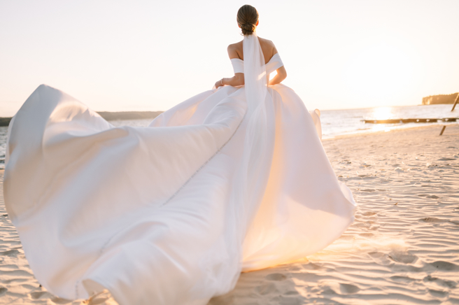 车珠英披上绝美婚纱的模样，惊呆众人。(示意图，与当事人无关，Shutterstock)