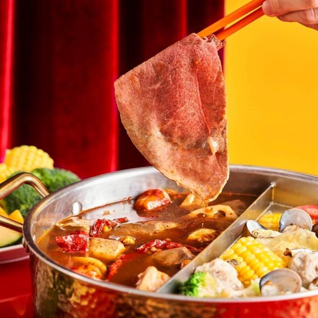 欢庆开幕，5月31日前到「小福利」小碧潭店内用，可享好康3重送。（飨宾餐旅集团提供）