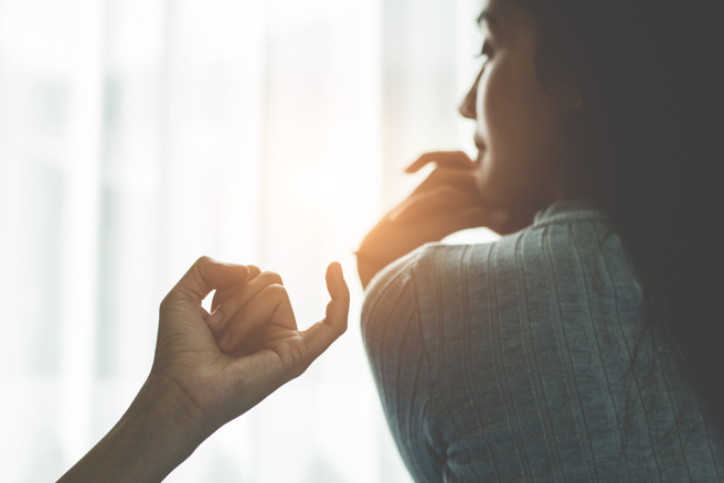 星座好朋友分享，让12星座心软原谅秘招大公开。（示意图／Shutterstock）