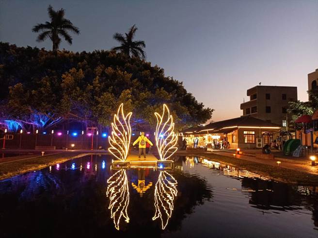 云林县「2023北港灯会」获国际IAA MUSE金奖，吸引眾多游客造访。（本报资料照片）