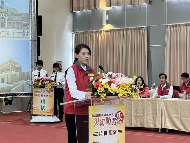 民安9号演习由新竹市长高虹安亲自主持兵棋推演及综合实作演练。（王惠慧摄）