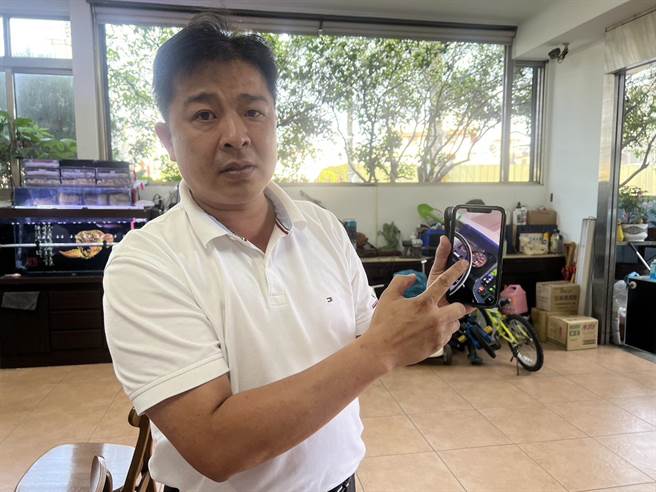 台中525公车疑失速疾驶，车上学子拍下司机超速影片，向市议员吴呈贤投诉。（民眾提供／冯惠宜台中传真）