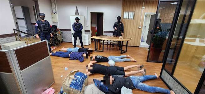 警方昨执行第三波扫荡弘仁会，在三地逮14人 。(中时资料库)