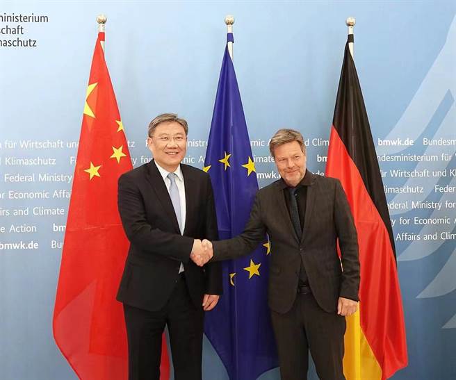 大陸商務部長見德國副總理關切德方出口限制措施。（大陸商務部網站）