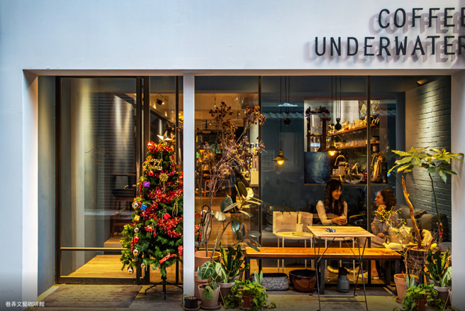 巷弄文艺咖啡馆。(图/业者提供)