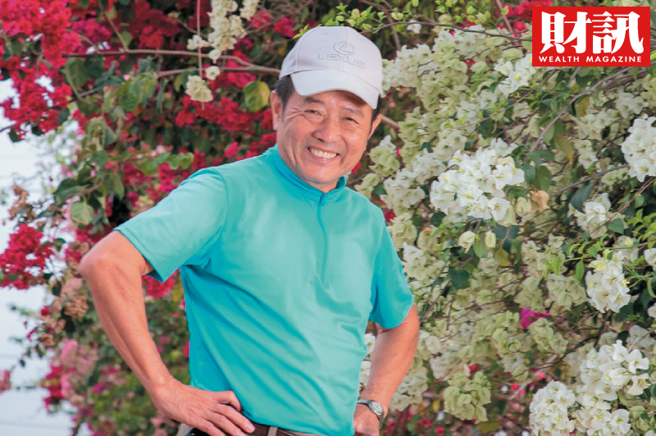 根据《财讯》报导，叶昭钦曾是家财万贯的企业主，但歷经企业转型失败还背负官司；清偿所有债务后，他寻得余生的安心，也为安居的故乡，打造出最美的风景。(图/财讯提供)