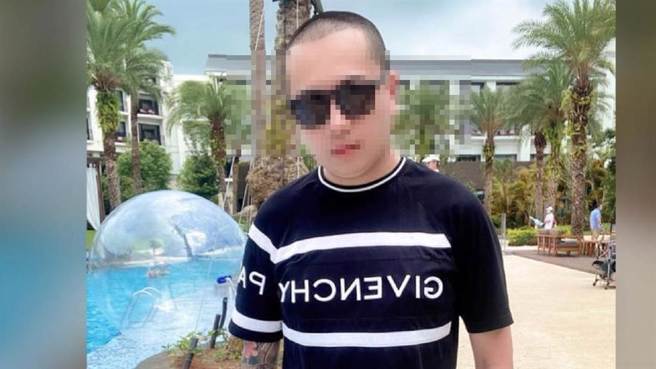 弘仁會「中和組」組長「鯨魚」林姓男子今晚將押解回國。（翻攝自林男臉書）