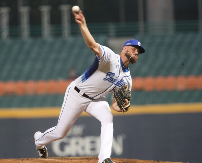 富邦悍將洋投艾普勒。（鄭任南攝）