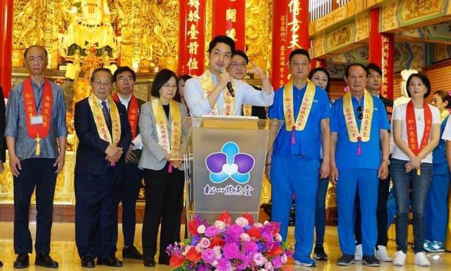 针对行政院研拟扩编警政署保二总队，恐成「第二陆军」的议题，台北市长蒋万安29日表示反对，并强调警察最重要的任务就是要打击犯罪、维护治安。（台北市政府提供／丁上程台北传真）