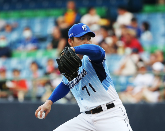 富邦悍將江少慶。（陳怡誠攝）