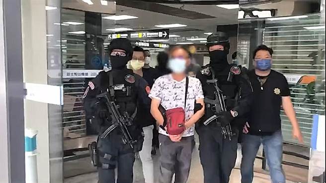 陸續逮捕幫忙接應槍手的涉嫌人。（警方提供）