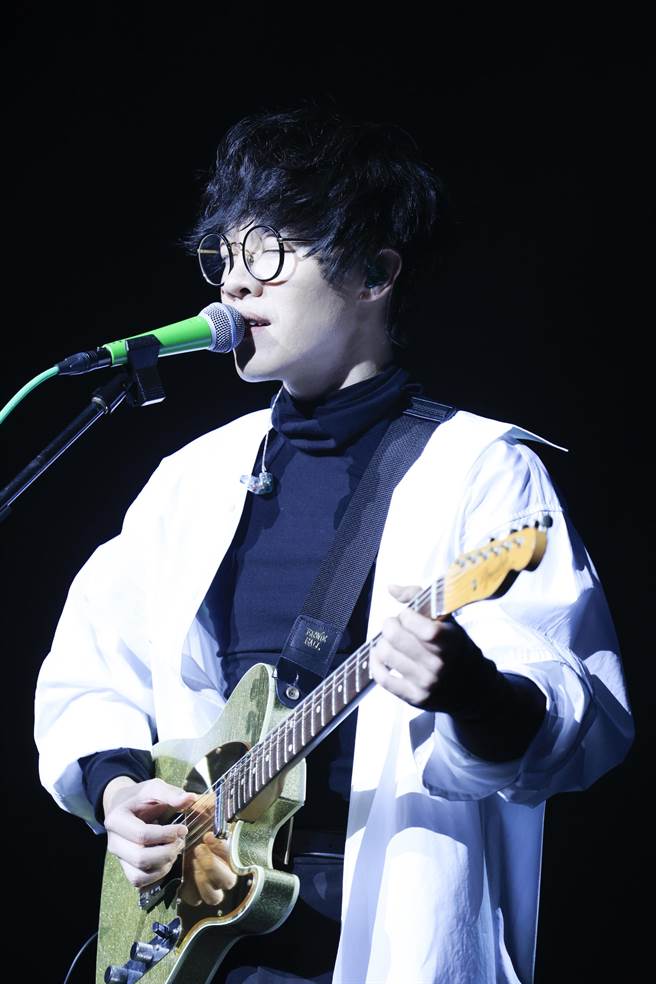 卢广仲飞往澳洲布里斯本、墨尔本、雪梨3大城市开唱。（添翼创越工作室提供）