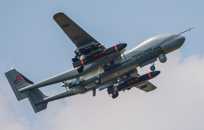 共軍TB-001無人機日前以逆時針方向飛行，繞行台灣一圈。（圖 / 新華社）