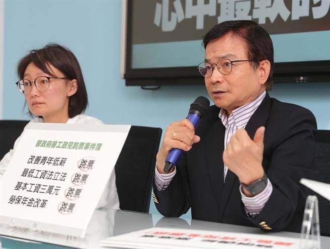 资深媒体人吴子嘉日前爆料，前卫福部长陈时中将担任农业部部长。国民党立委赖士葆今直言，这件事真的不可思议，如果是真的，只说明了蔡英文总统把中华民国宪政变成皇帝制。（季志翔摄）