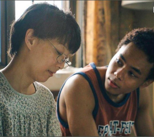 郑秀文认为演戏有时需要放进自己特质，但有时则需完全需要放下自己。（图／取自郑秀文脸书）