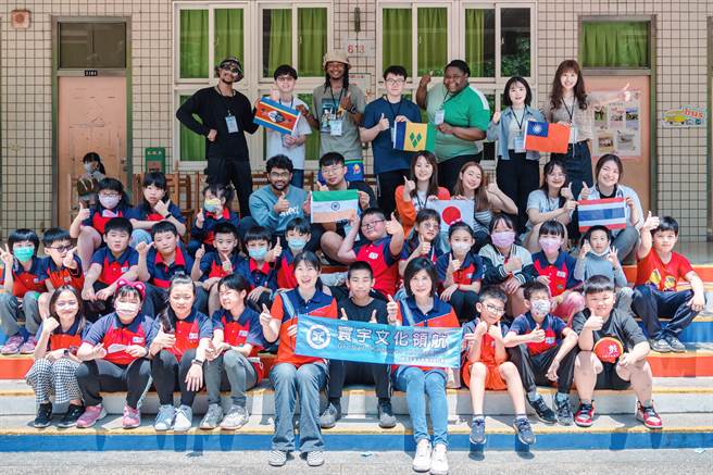 元智大学「寰宇文化领航」，总计超过千人参与活动。(元智大学提供／吕筱蝉桃园传真)