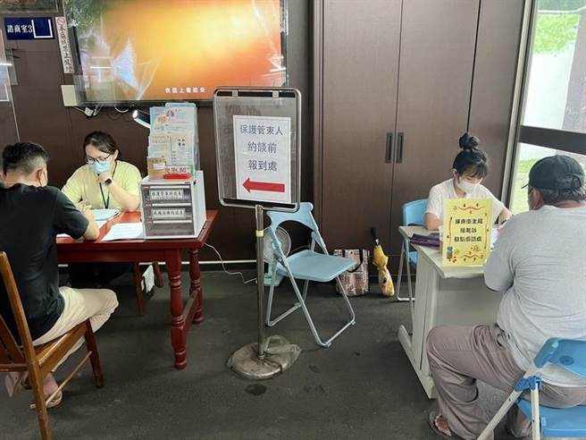 助药瘾者復归社会，屏县府与屏检推一站式辅导服务。(屏县府提供)