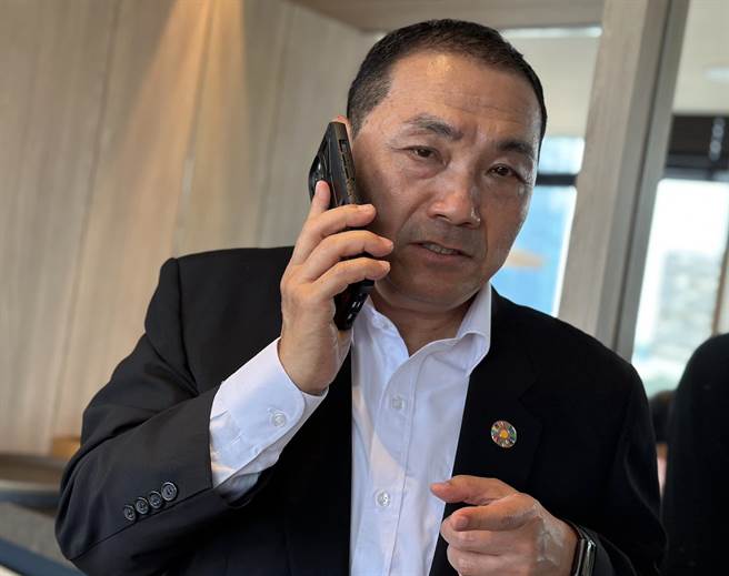 国民党嘉义县两区域立委提名方式不同，竟然与新北市长侯友宜有关。（取自侯友宜脸书∕吕妍庭嘉义传真）