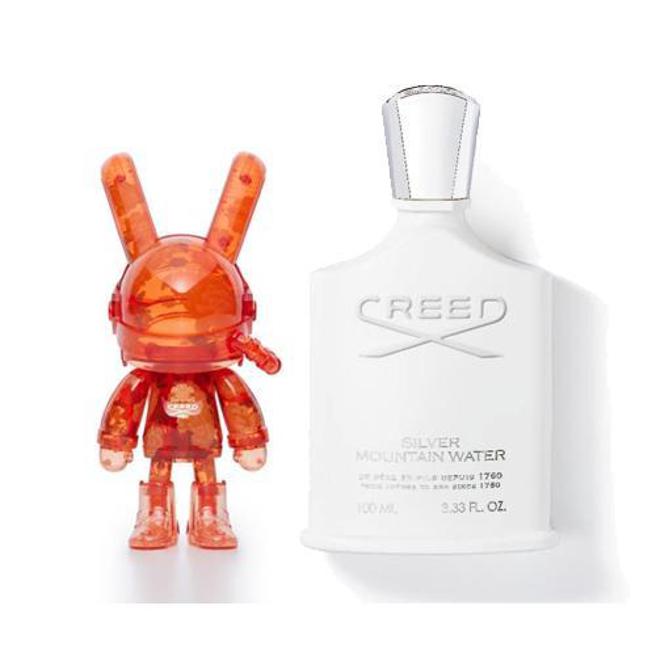 微风精品线上独家CREED银色山泉 X ROBBi联名限量太空兔香氛组合，推荐价1万7680元。（微风提供）