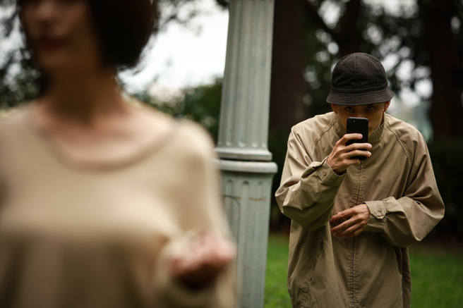 日本一直没有从中央法律位阶惩罚偷拍行为，各地法规各行其政，罚处差异很大。（示意图／Shutterstock）