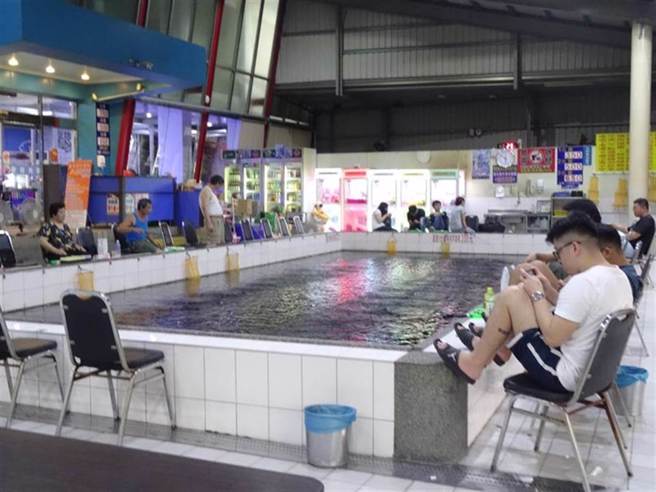 《动保法》预告修法，钓虾场也被相关议题讨论波及。（示意图／资料照）