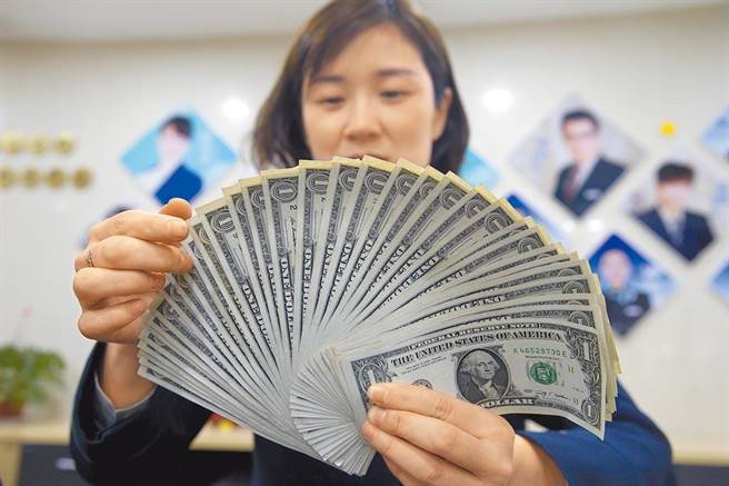 减少对美元需求，埃及官员：「埃及正非常认真地考虑与中国等国用本币结算」。（中新社）