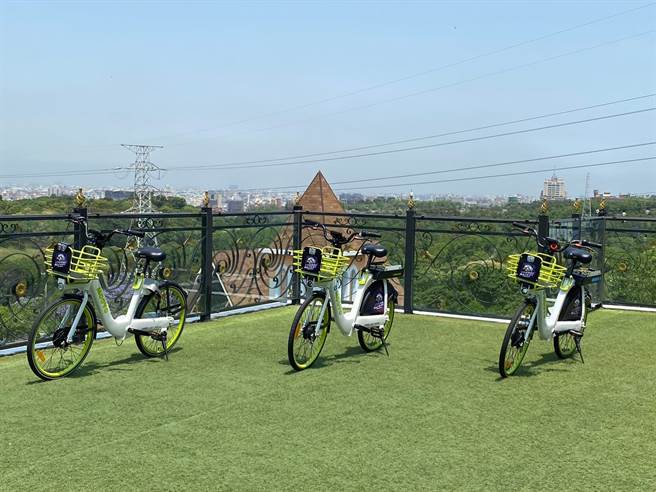 电动辅助自行车省力好骑。（孙英哲摄）