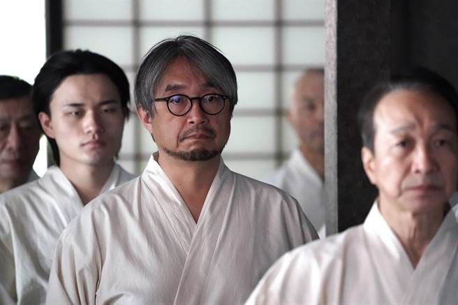 小山薰堂在片中轧一角，饰演学习汤道的菜鸟弟子。（采昌提供）