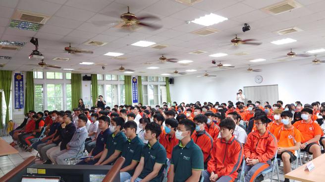 活動會場座無虛席。
