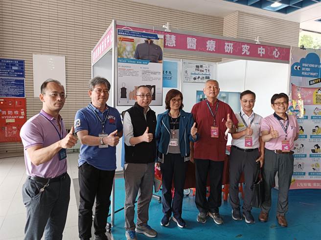 新北市劳工局于本月起举办多场校园就业博览会，首场于泰山明志科大举办。（明志科大提供）