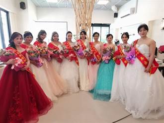 苗縣家扶中心慶祝母親節 10位新住民自強母親穿上婚紗