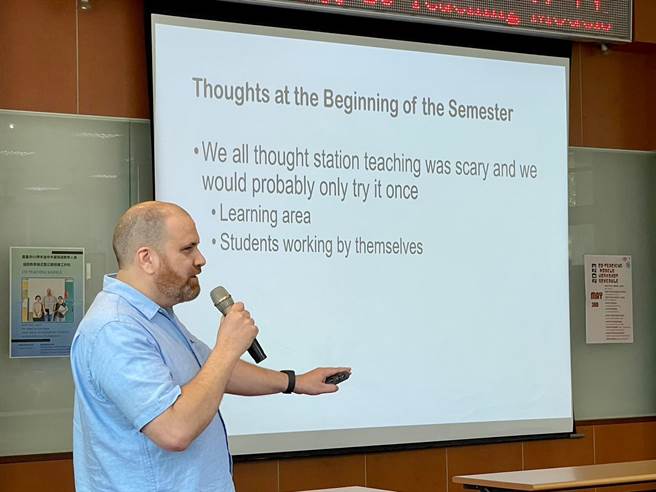 Ben老师说明协同教学模式。（嘉义市政府提供／廖素慧嘉市传真）