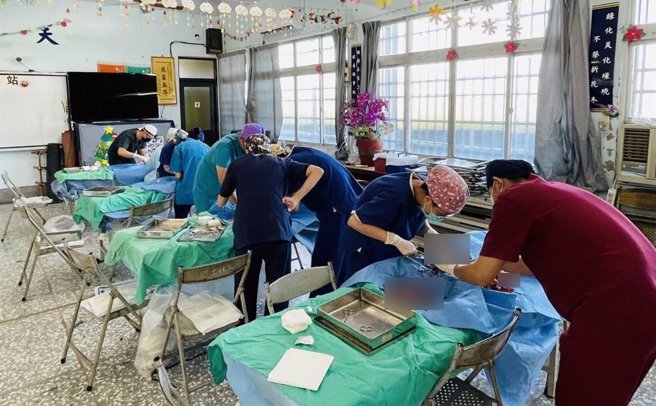 嘉义县家畜疾病防治所6日将在中埔乡举办绝育活动，首场加码狂犬病疫苗免费注射，欢迎民眾踊跃参加。（嘉义县政府提供/吕妍庭嘉义传真）