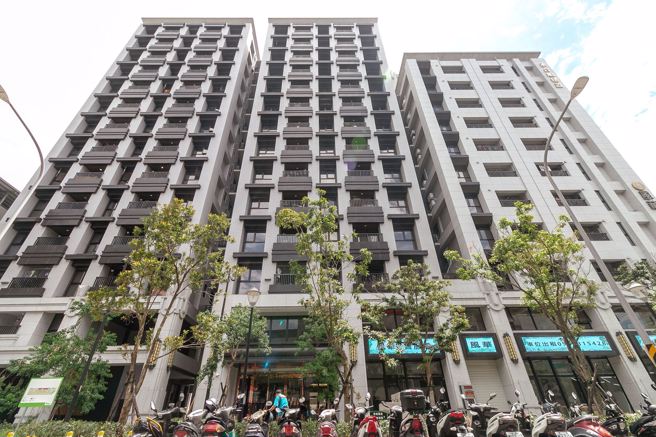 永庆房屋整理了持有与买卖房屋最常见的6种税费，助民眾搞懂相关税费。(图/永庆房屋提供)