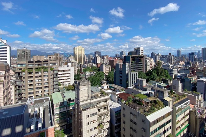 房屋税缴纳期间为每年5月，逾期后每3日会加徵1％滞纳金，最高加徵至10％。(图/永庆房屋提供)