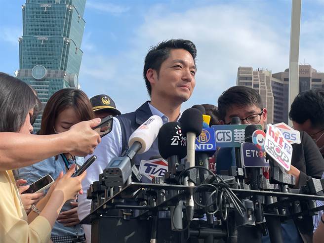 台北市长蒋万安率一级首长共同参演民安演习，他说明，民安演习首次以战灾为主轴。（刘彦宜摄）