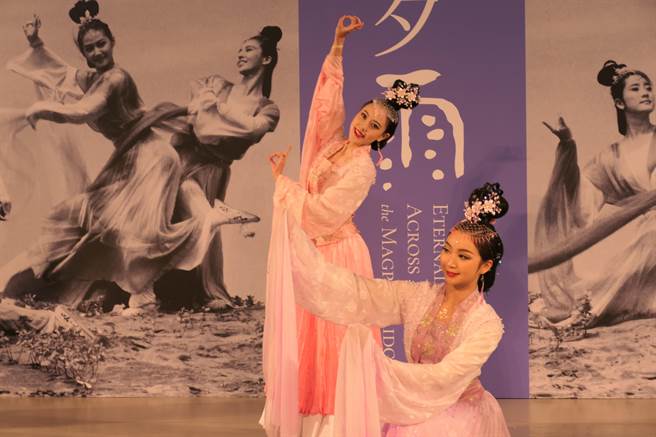 1984年「台北市艺术季」，策划推出了由郑思森作曲、许惠美编舞的舞剧《七夕雨》，以牛郎织女故事为题材，是当时极为少数的民族舞剧之作，今年将在台北市立国乐团传统艺术季重现。（台北市立国乐团提供）