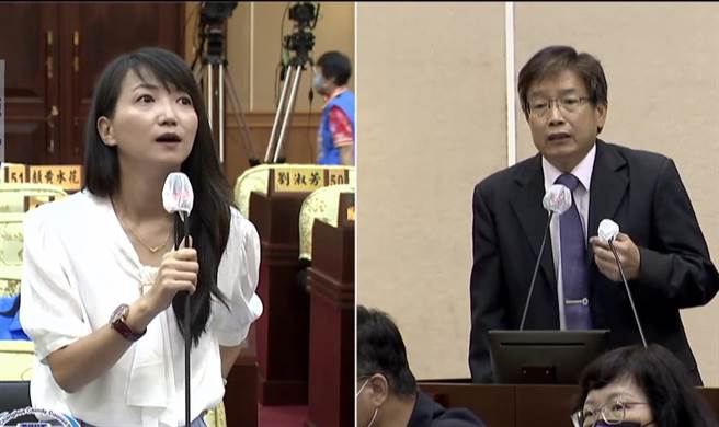 彰化县议员施佩妤（左）针对流浪犬猫管理问题质询彰县府农业处长邱奕志（右）。（彰化县议会提供／孙英哲彰化传真）